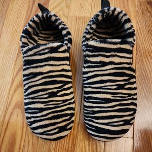 VIONIC KALIA SLIP-ON SHOES